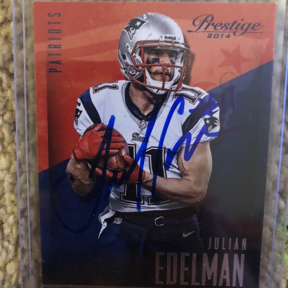 RARE! Julian Edelman signed card